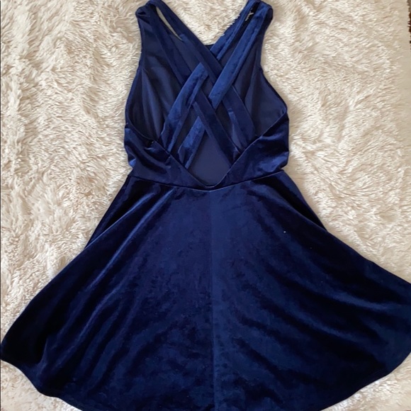 New Without Tags Altar’d State Blue Velvet Dress - Picture 2 of 4
